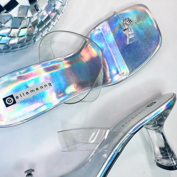 🪩Ellemenno “FANTASMA” Holographic heel sandals. 🪩 - Picture 3 of 9